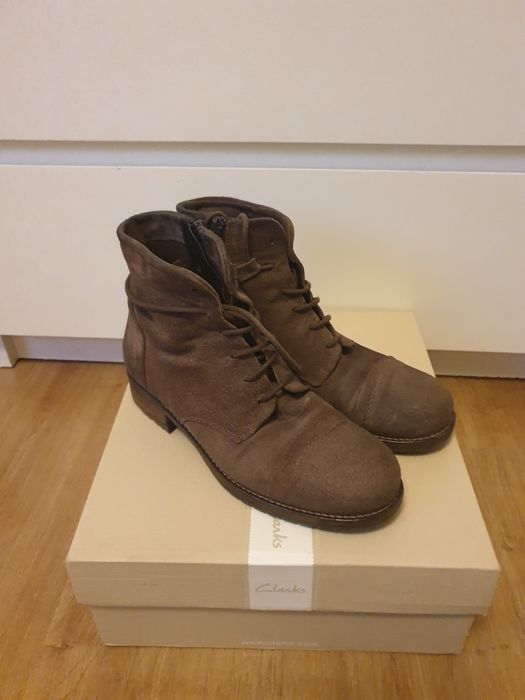 Botki wolkery Clarks r.39