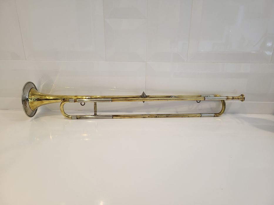 Trąbka instrument dęty ustnik