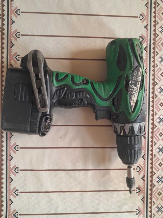 Шуруповерт Hitachi 14.4