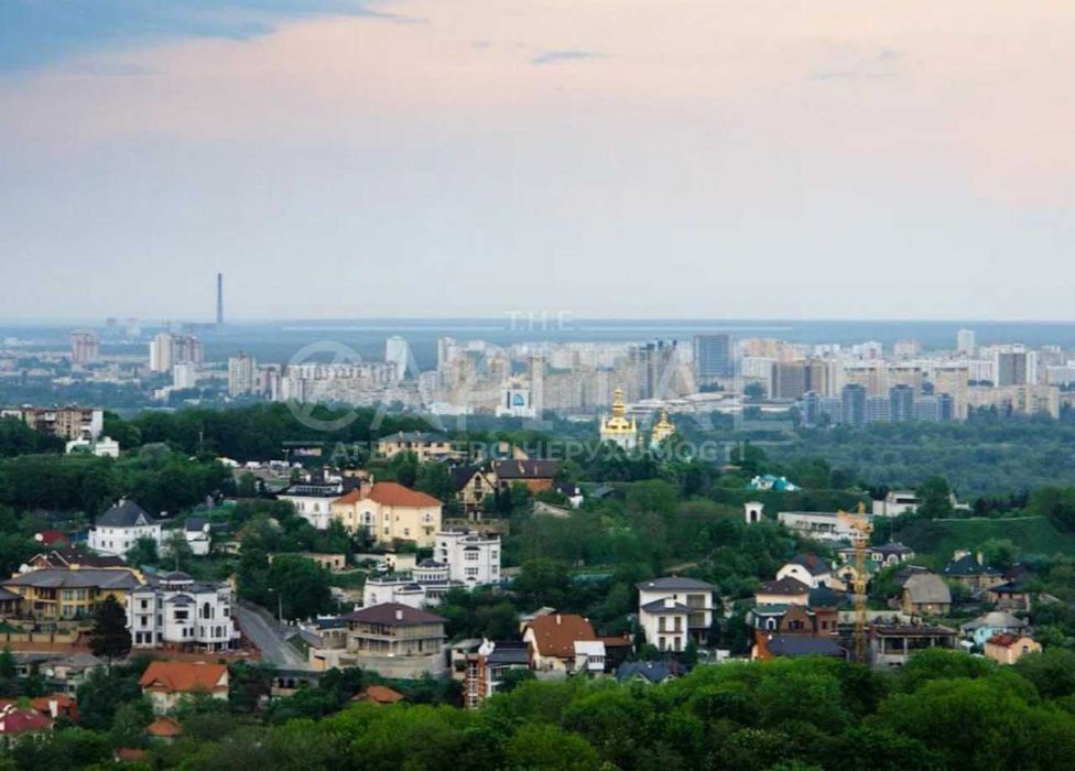 Продаж / Виробничі приміщення / 5800 м2 / Славута / вул. Острозька, 68
