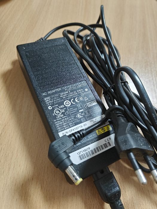 Блок живлення Fujitsu A13-090P2A/ADP-80NP