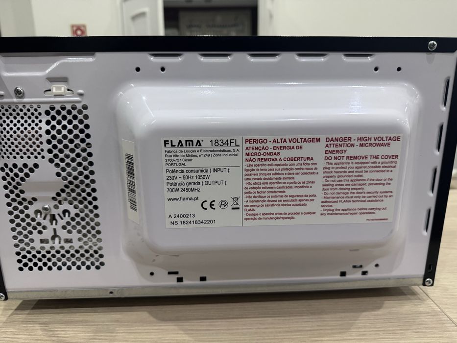 Microondas Flama