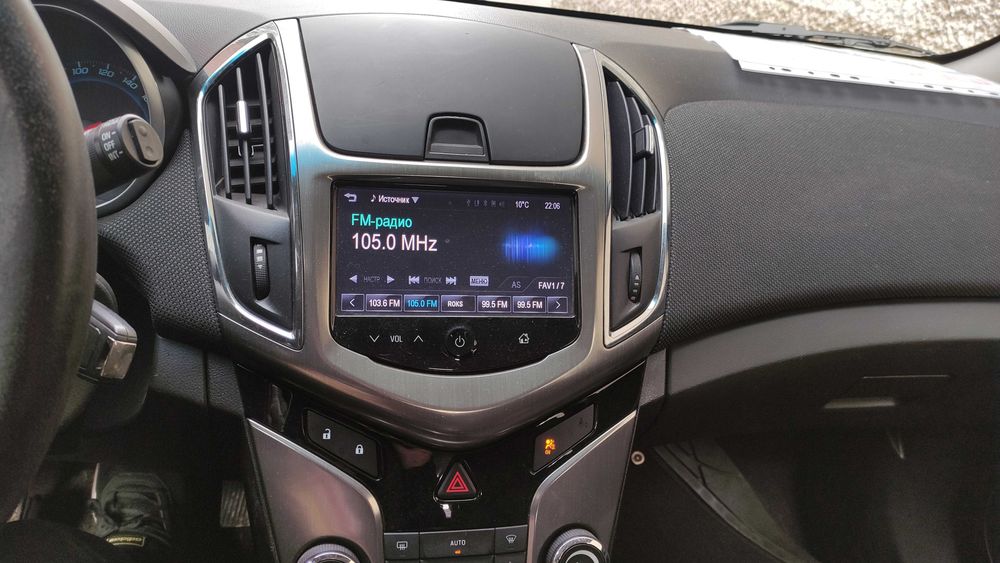 Продам власний Chevrolet Cruze у дуже хорошому стані.