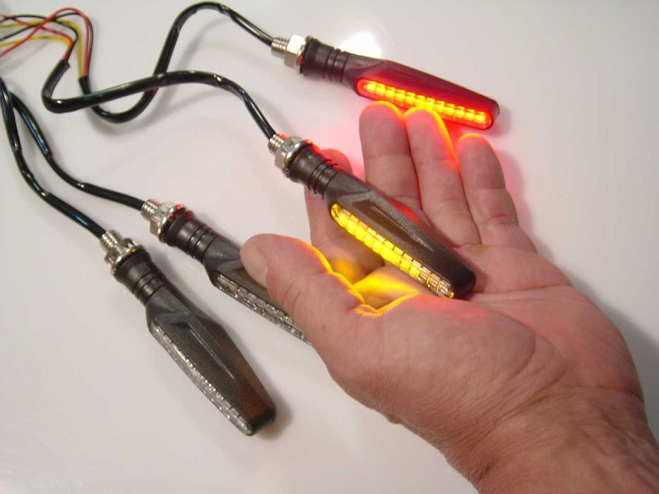 Piscas LED com DRL e Stop para mota