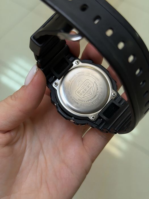 Годинник Casio G-Shock DW-5600BB-1ER