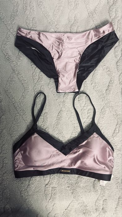 Купальники Анабель Арто