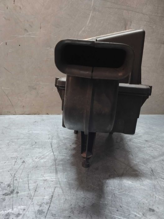 Caixa do Filtro de Ar Ford Transit Connect 1.8TDCI 7T16-9600-AD