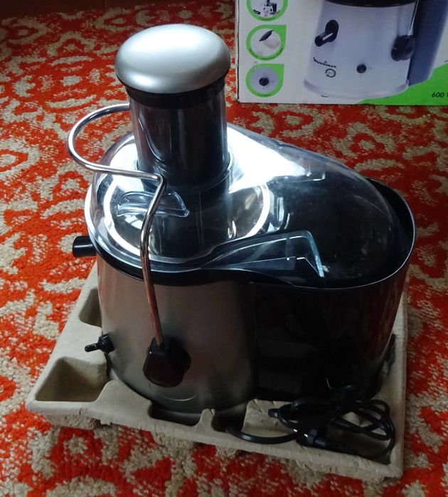 Соковитискач Moulinex