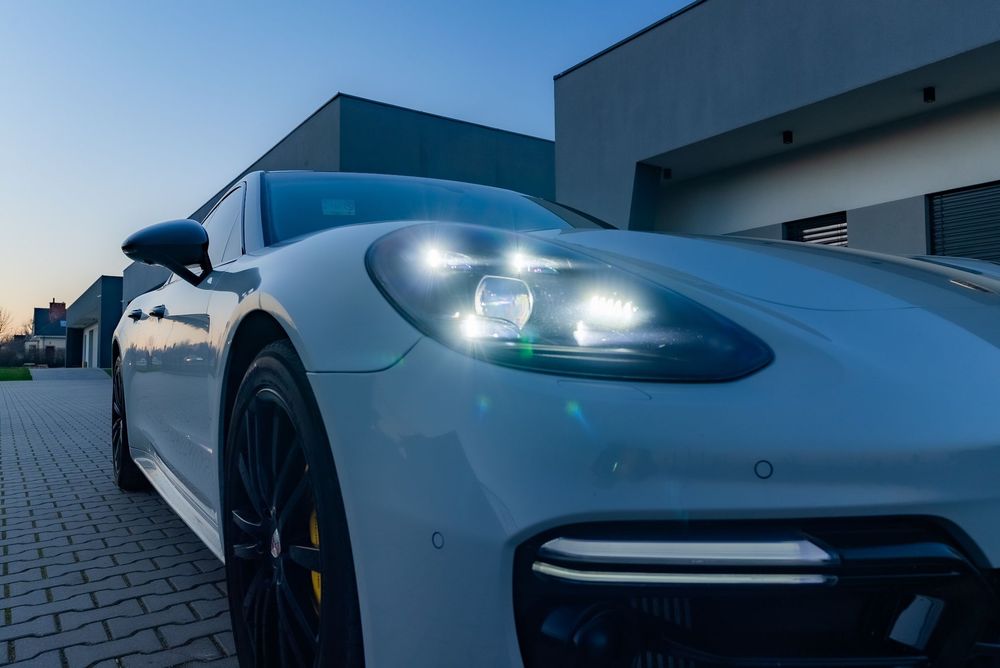 Porsche Panamera 550 KM, Burmester Porsche