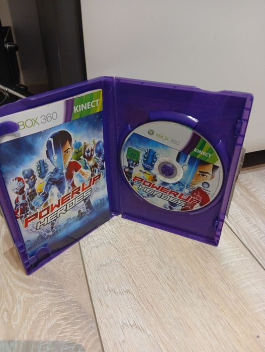 Gra PowerUp Heroes na Kinect
