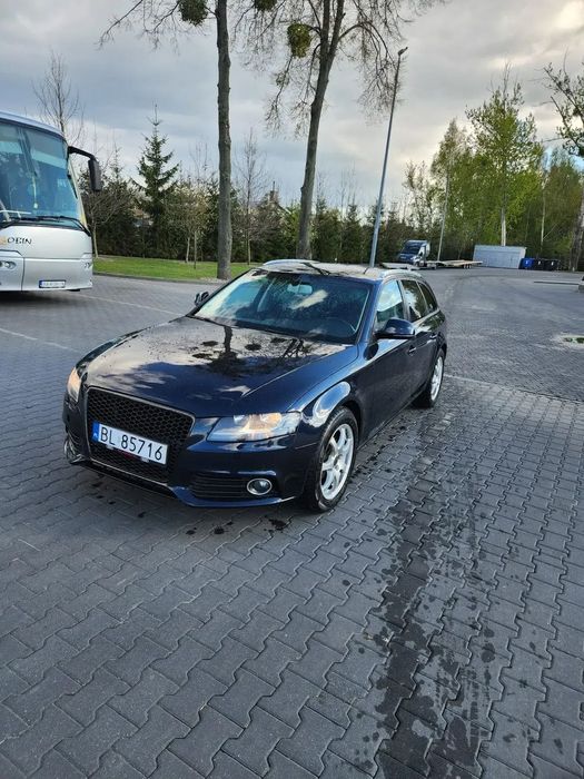 Audi A4 Avant Audi A4 B8 Avant 2.0 TFSI 180 KM/ 2008/ 240 tys. km/ Po serwisie mech
