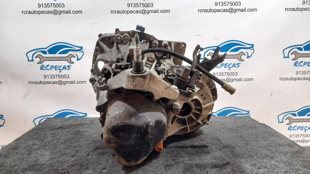 CAIXA VELOCIDADES MANUAL RENAULT CLIO III 3 MK3 1.2i 16V 75CV D4F740