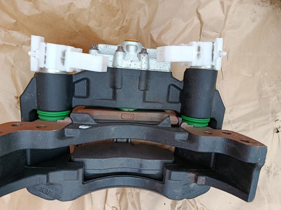 Суппорт Scania VOLVO,RENAULT,DAF LF5 5Wabco Pan19,5 (R/H),SCHWARZMÜLLE