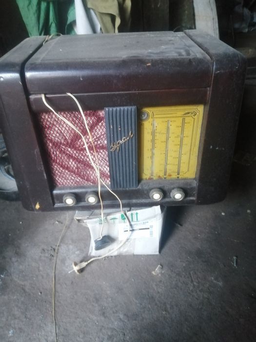 Продам радіолу Урал 53
