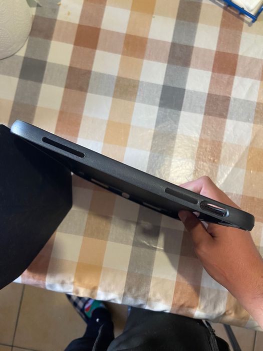 Capa para IPad Air 4, 5 e 6 + brindes