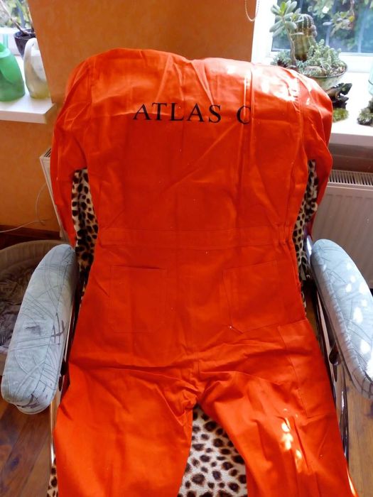 Комбинезоны рабочие новые, размер L