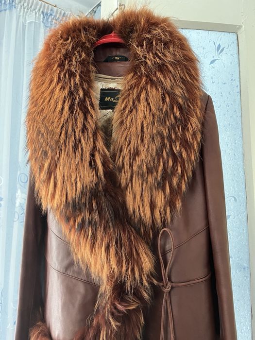 Куртка шкіряна з хутром