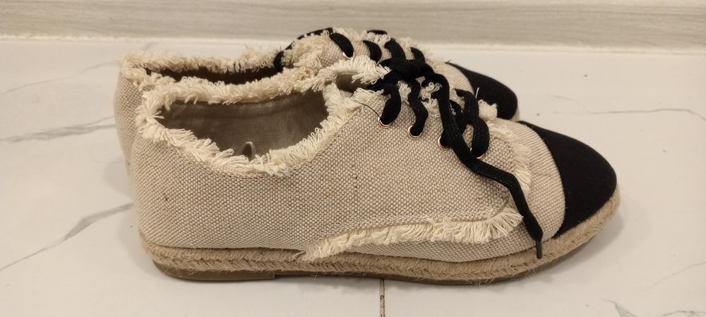 Bohoo.Эспадрильи , кеды. текстиь под лен.Модель, как Chanel., очень крутые