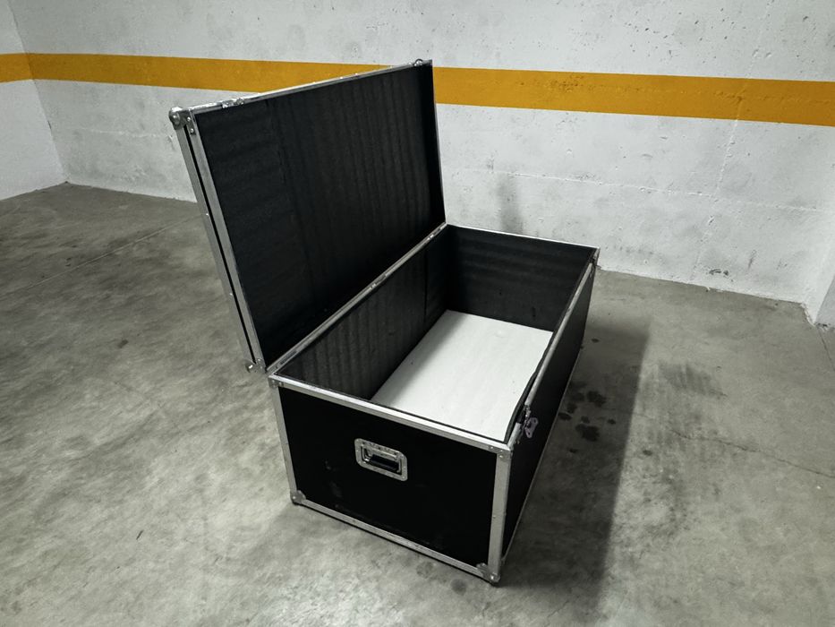 Flight Case (Malão)