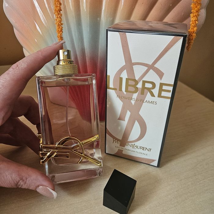 ДУХИ ПАРФУМ  жіночий Yves Saint Laurent Libre Flowers & Flames 90 мл