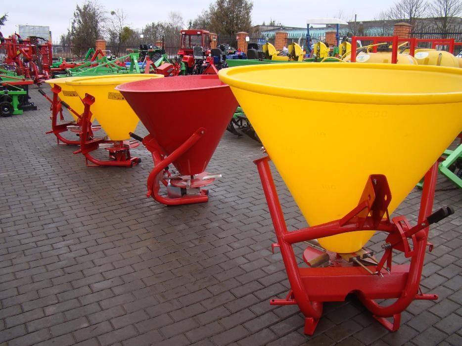 Розкидач лійка навісна Польша Jar-met рум лейка розсіювач міндобрив