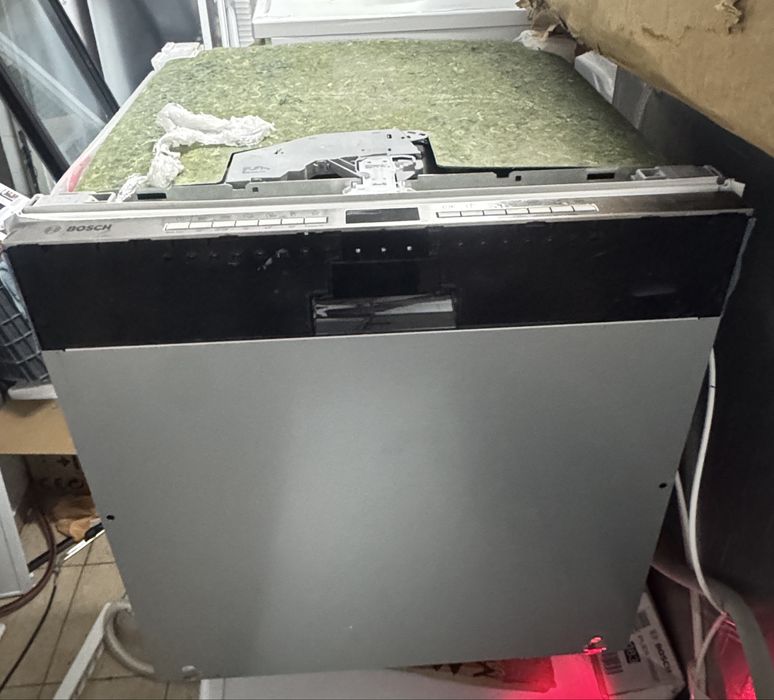Máquina de Lavar Loiça Encastre BOSCH SMV4ECX28E (14 Conjuntos