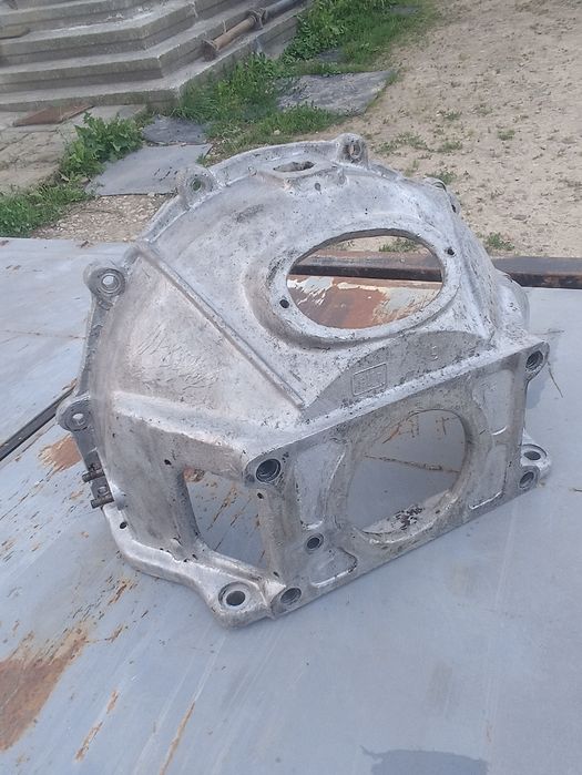 Кожух БТР БРДМ ЗМЗ 41 колінвал шліфований кожух ЗМЗ 41
