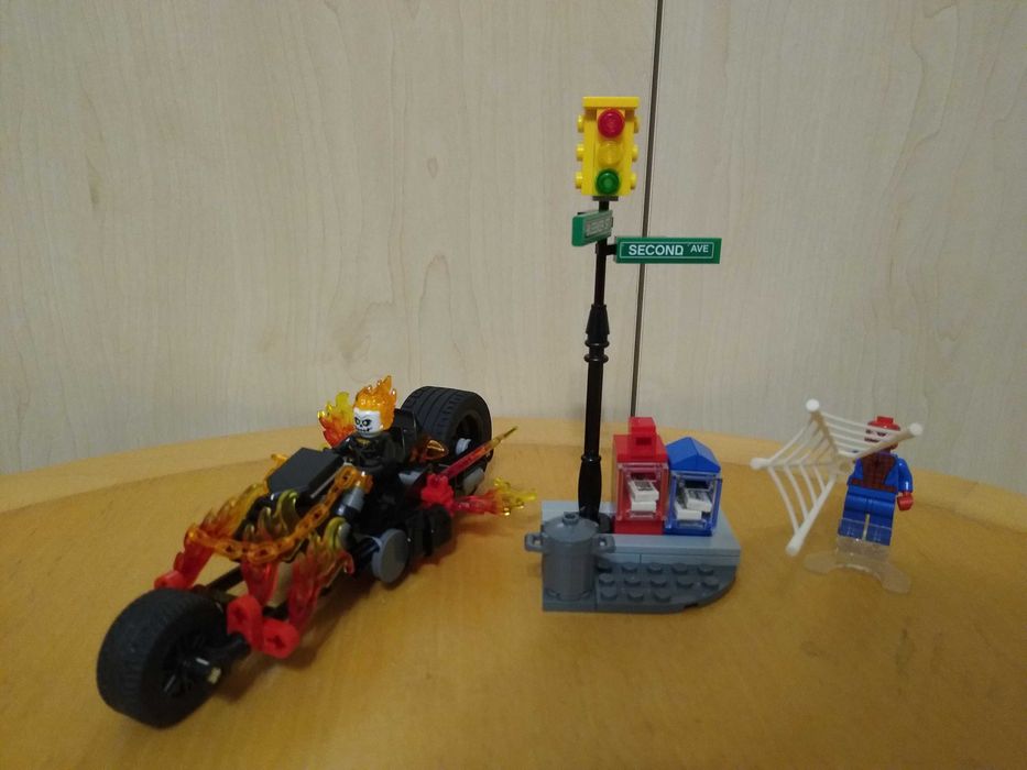 LEGO Marvel Super Heroes 76058 - Spiderman: Atak upiornych jeźdźców