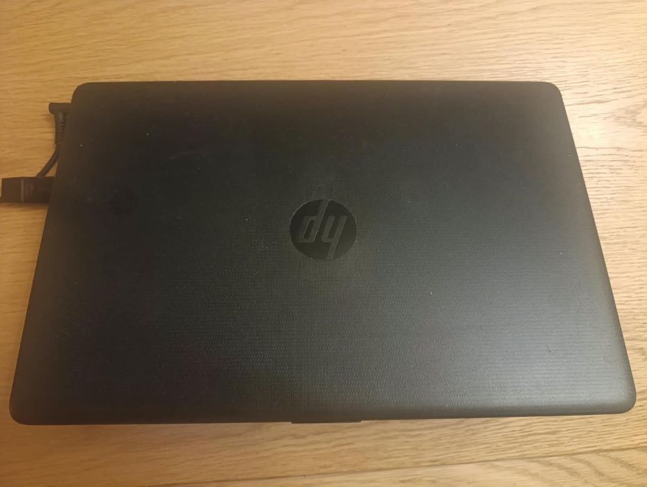 Laptop HP AMD A9 R5