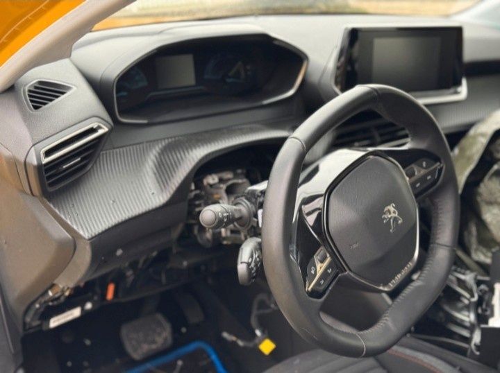 Батарея 50квт.16тис.км.Peugeot e 208,e2008,Opel corsa,DS,Citroen 2022р