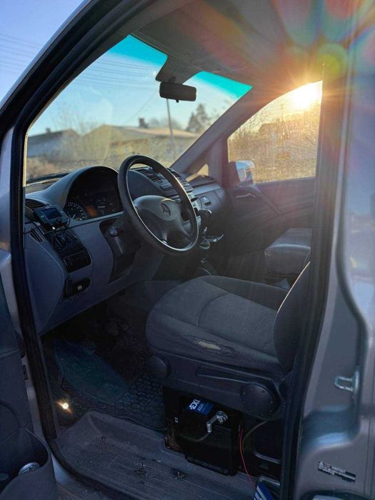 Mercedes Benz Vito 111 2.2 Дизель 2010