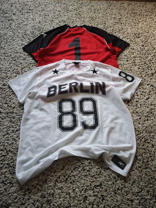 Lote 2 T-shirts Sportswear / Streetwear – FSBN Berlin (XL) + Mercury Nº1 (L)