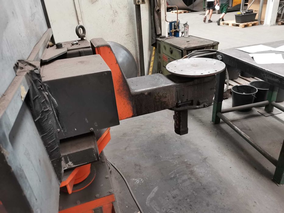 Cela spawalnicza z robotem ABB IRB1400 S4C+ spawarka FRONIUS TPS4000