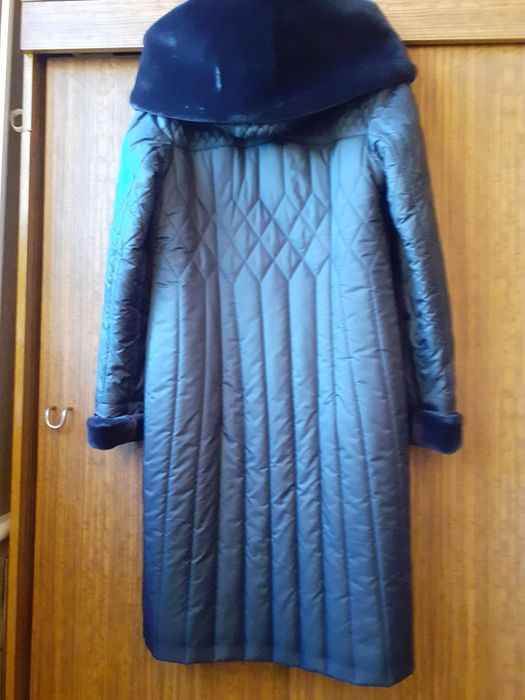 Шкіряні куртки,зимове пальто та туфлі