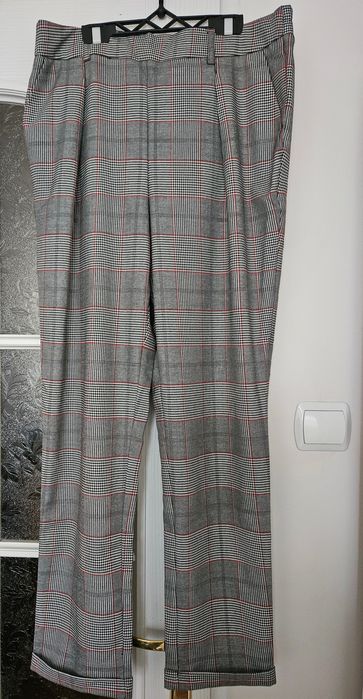 Eleganckie spodnie w kratę Orsay rozm.40/42