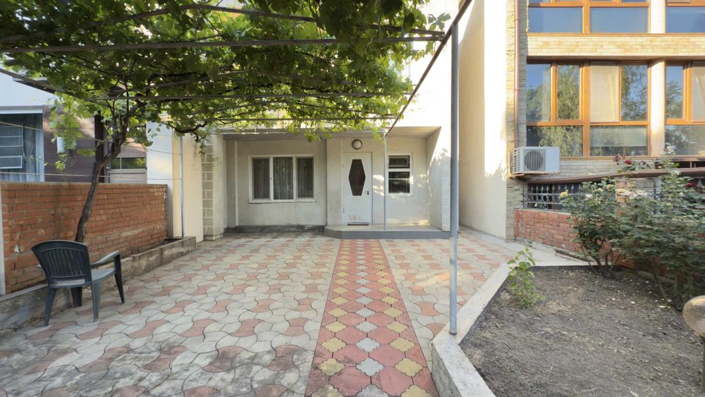 Продам дом с АГВ на берегу моря Совиньон - 1  ул Солнечная