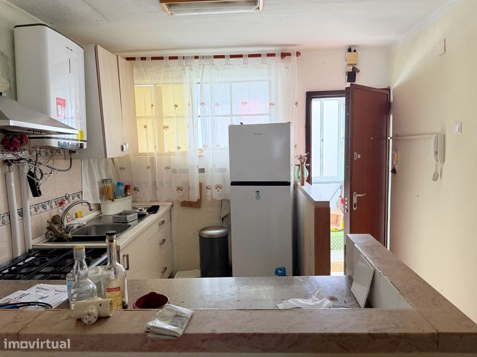 Apartamento T4 duplex Charquinho, Benfica, Lisboa