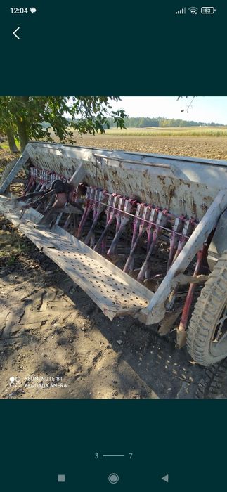 Siewnik zbożowy do zboża 4m