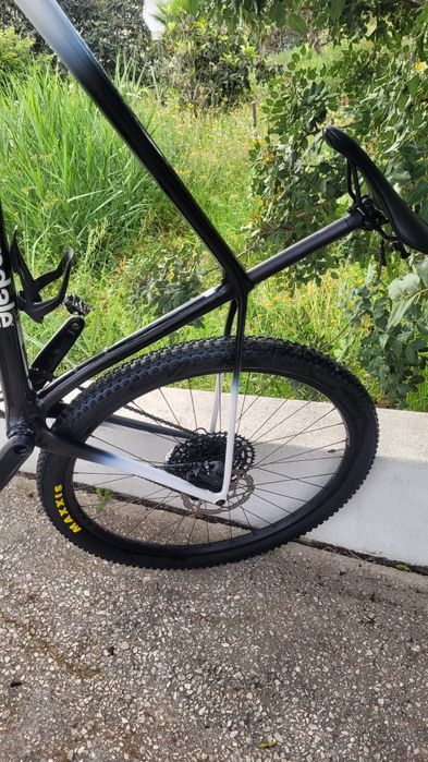 BTT Cannondale F-Si Carbon 5 (Tam. L) | Fox 32 SC Remote | Maxxis Novos