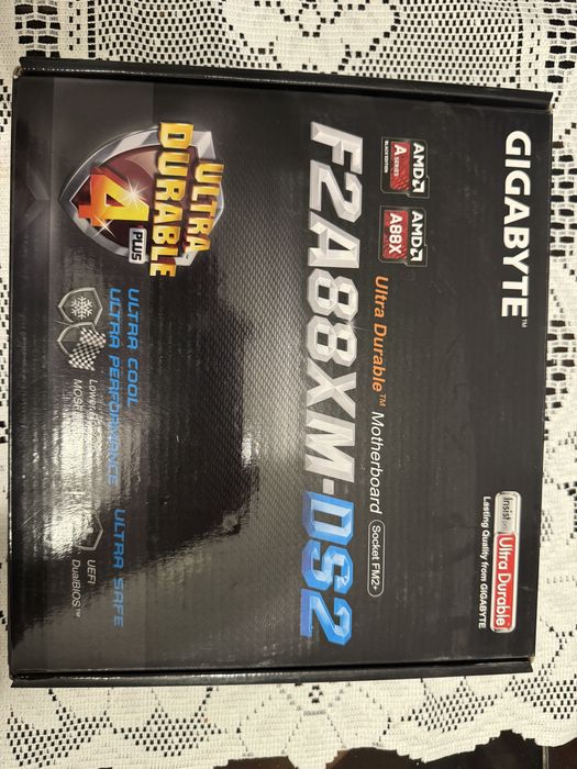 Gigabyte F2A88XM-DS2 + Athlon x4 + 8gb DDR3 Goodram