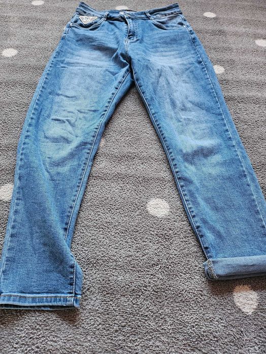 Spodnie jeans  mom fit