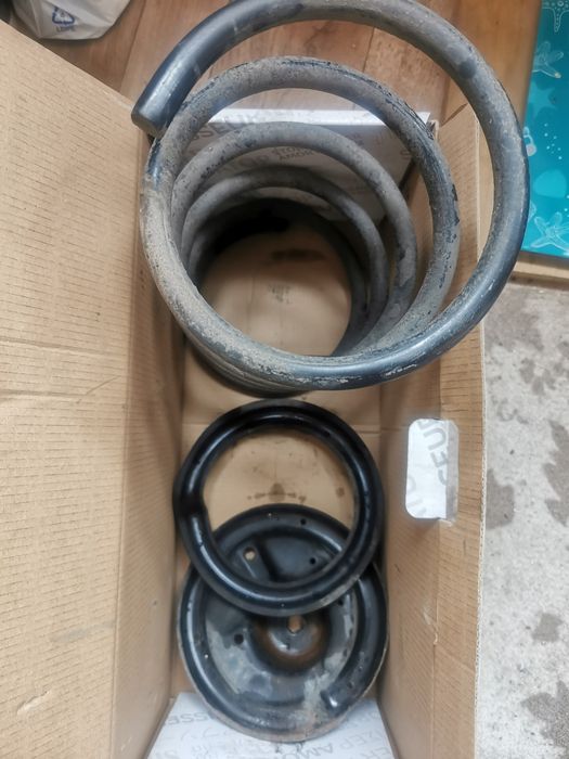 Пружина передняя hyundai matrix