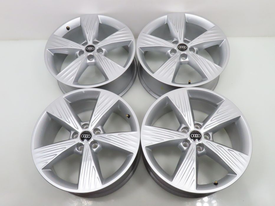 Felgi Aluminiowe Alufelgi 19'' Audi Q4 E-tron 5x112 8j Et45 89a601025b
