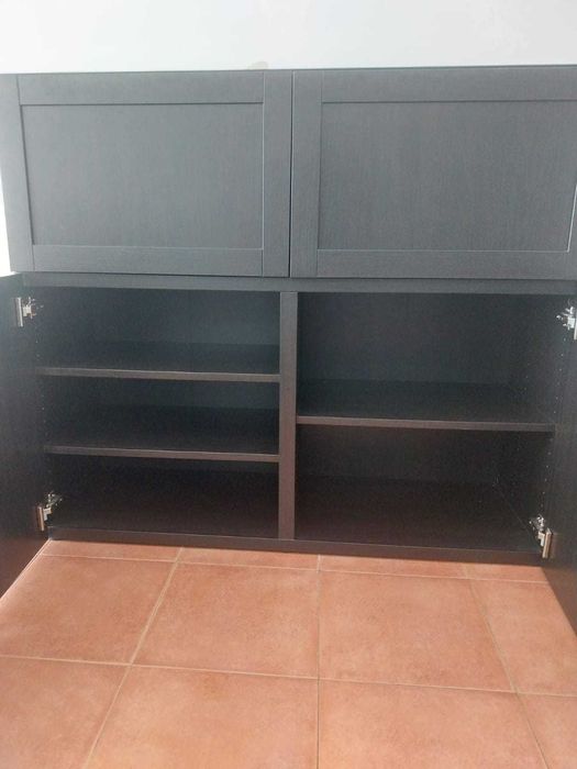 Aparador IKEA + dispositivos p/ abrir portas - óptimo estado