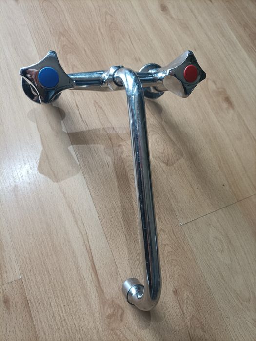 Sprzedam baterię umywalkową