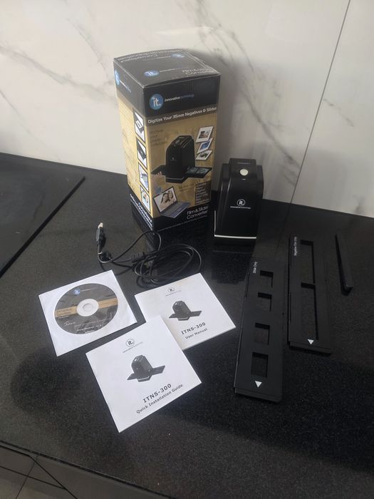 IT Zgrywarka negatywów klisz przeźroczy na komputer pc Innovative Technology 35mm