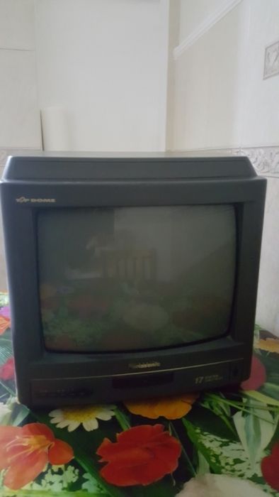 Два телевизора ЭЛЧ