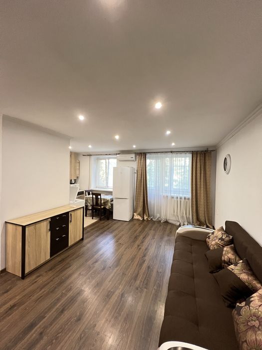 Продам 2к.квартира з газовим котлом. Меблі та техніка. Ушакова. Торг