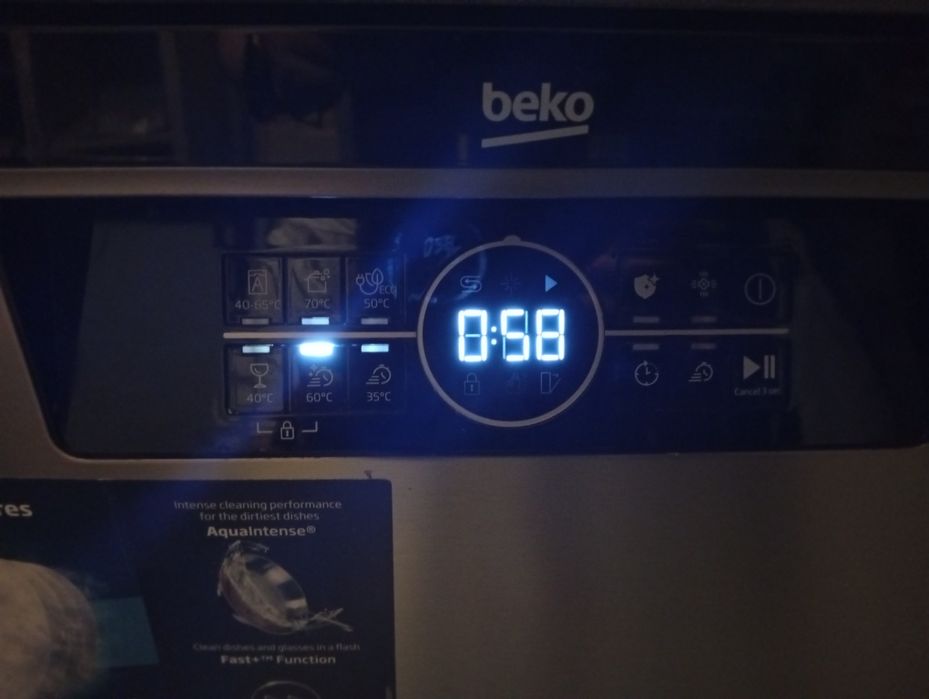 Zmywarka BEKO BDFN26526XQ 60 cm – stan bardzo dobry, 2 lata