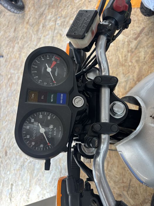 Honda 250 N com 72 Kilometros